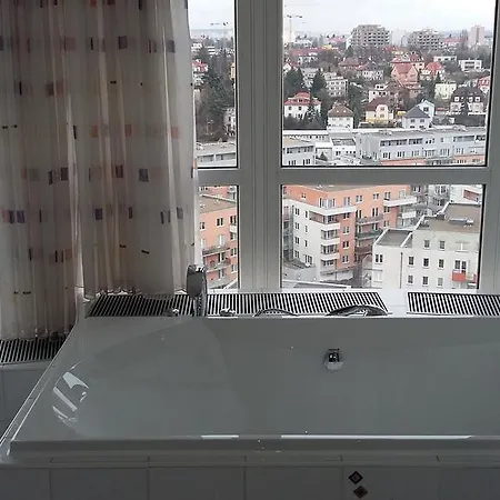 Penthouses Vinice 公寓