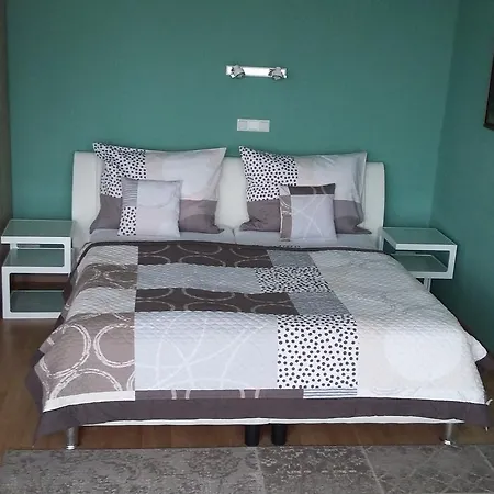 Penthouses Vinice アパート *