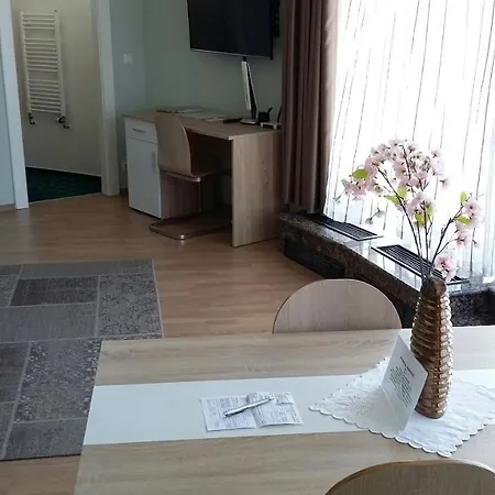 아파트 Penthouses Vinice